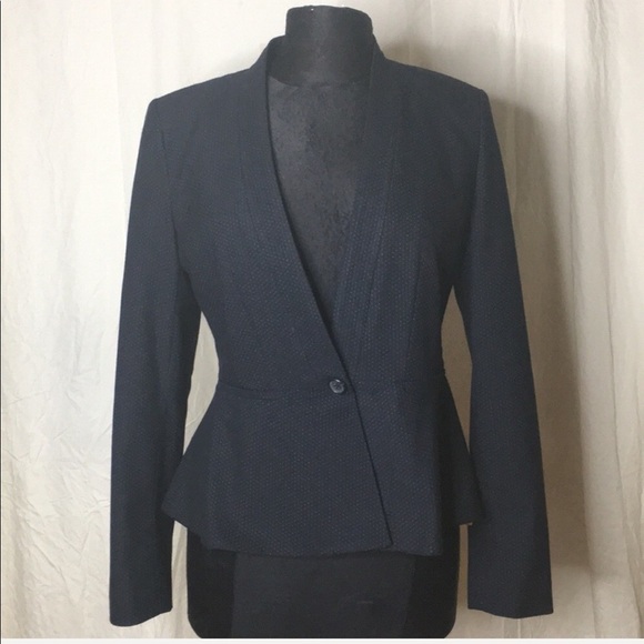 One-Button Peplum Jacket - Picture 3 of 8